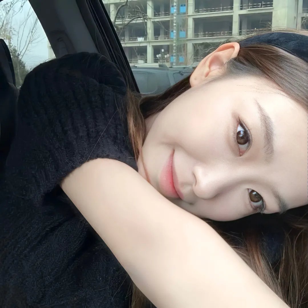 星与月是天上的洞海报